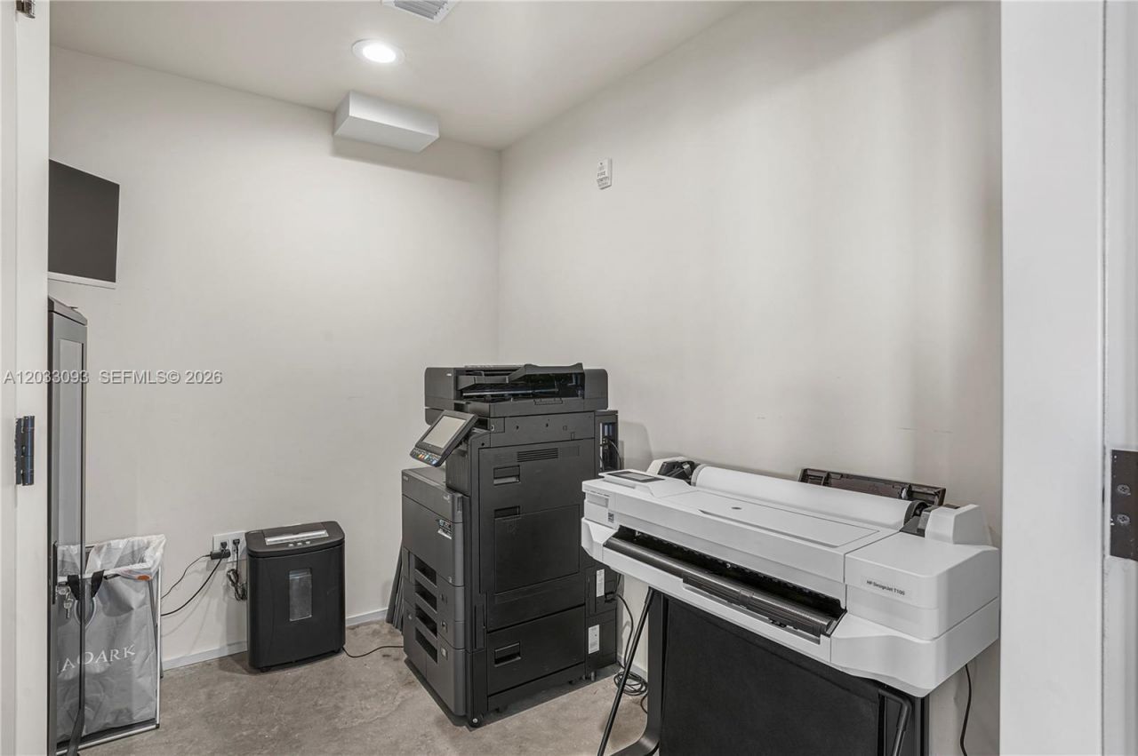 888 Biscayne Blvd , Unit CU8B, Miami, FL 33132 Photo