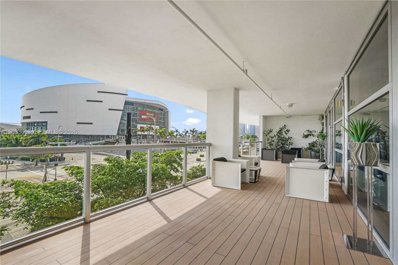 888 Biscayne Blvd , Unit CU8B, Miami, FL 33132 Photo