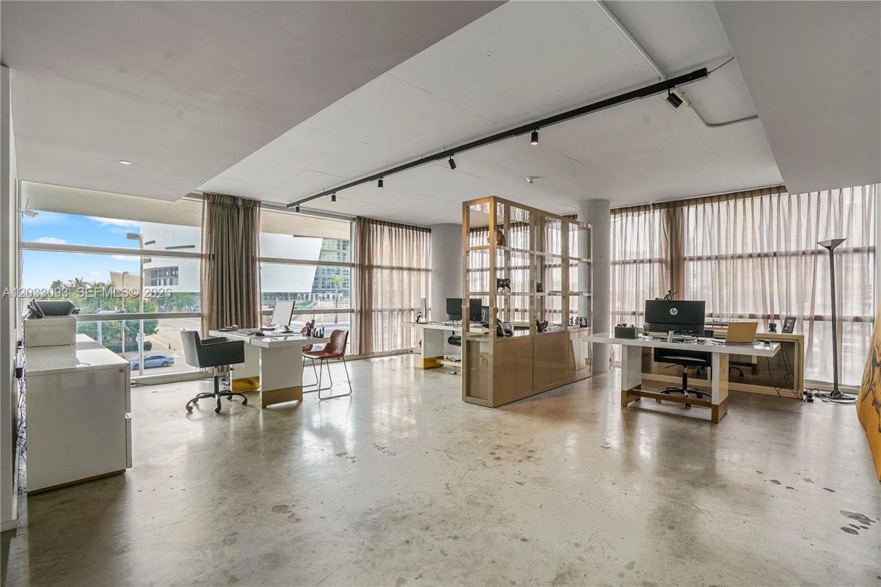 888 Biscayne Blvd , Unit CU8B, Miami, FL 33132 Photo