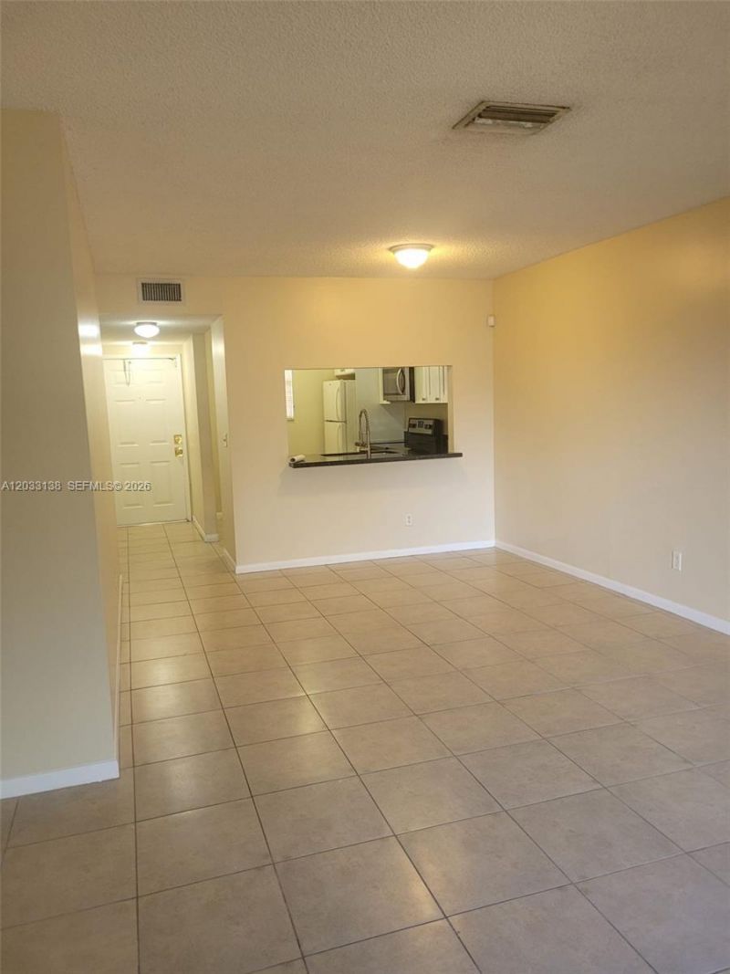 785 NW 103rd Ter , Unit 202, Pembroke Pines, FL 33026 Photo