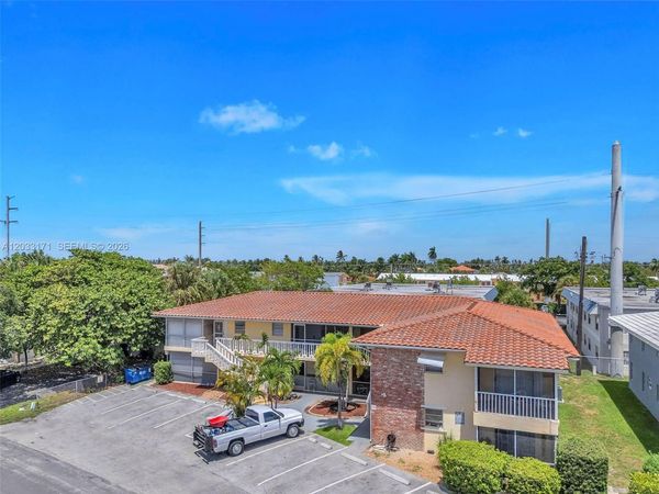 2101 NE 68th St , Unit 202, Fort Lauderdale, FL 33308