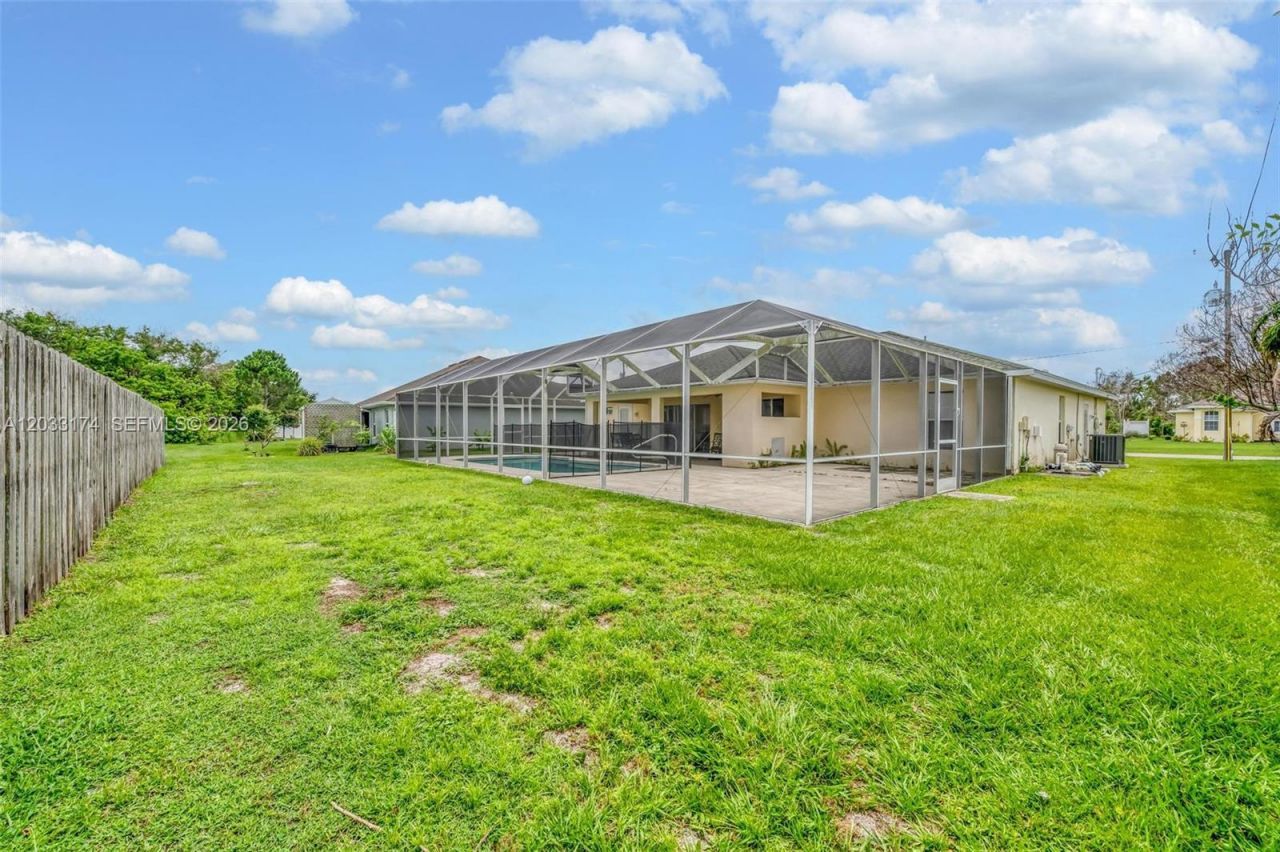 5767 NW Cahaba St , Port Saint Lucie, FL 34986 Photo