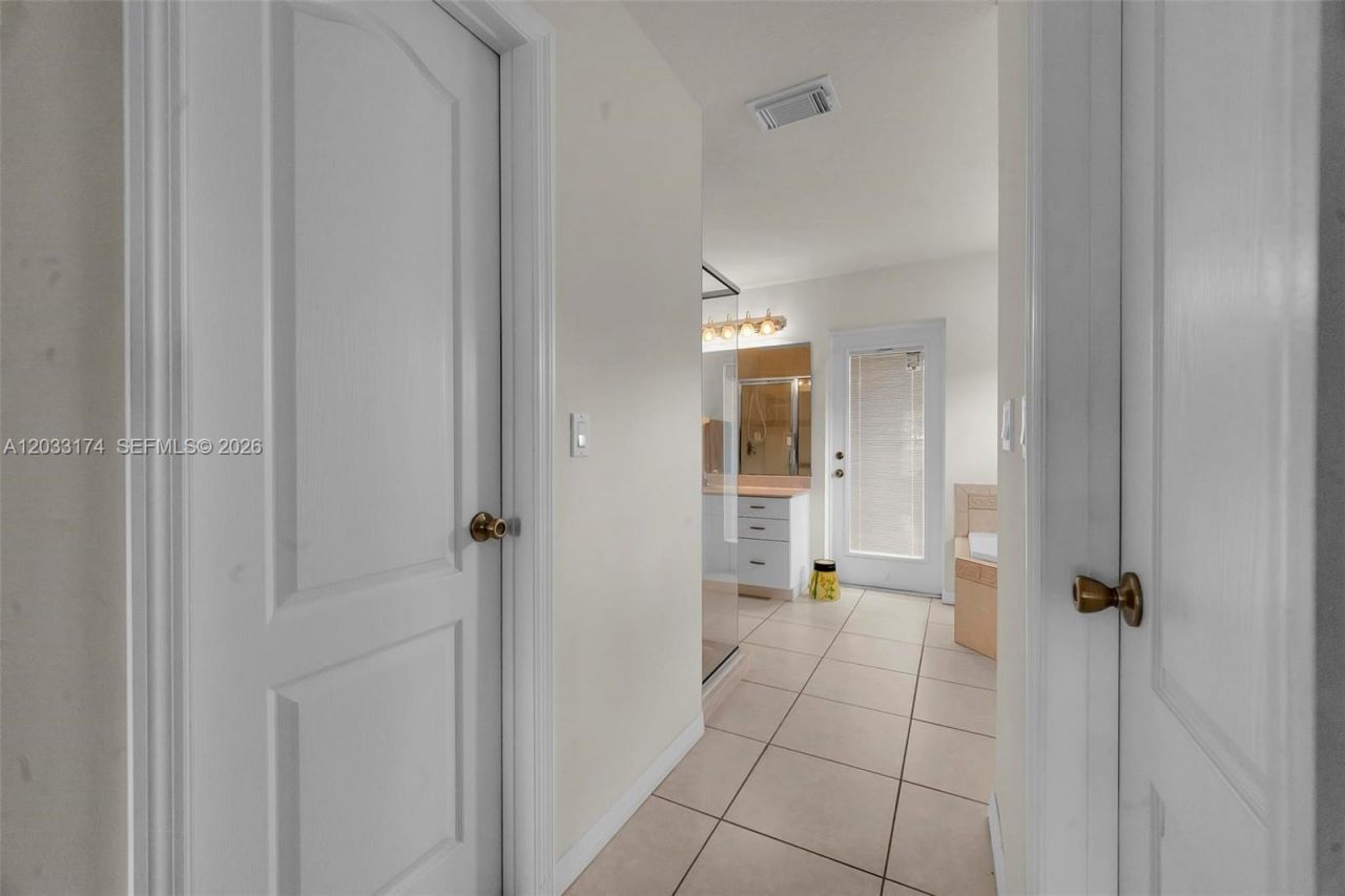 5767 NW Cahaba St , Port Saint Lucie, FL 34986 Photo