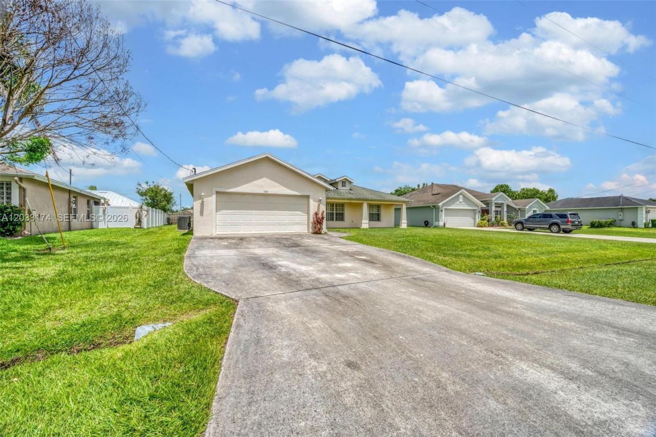 5767 NW Cahaba St , Port Saint Lucie, FL 34986 Photo