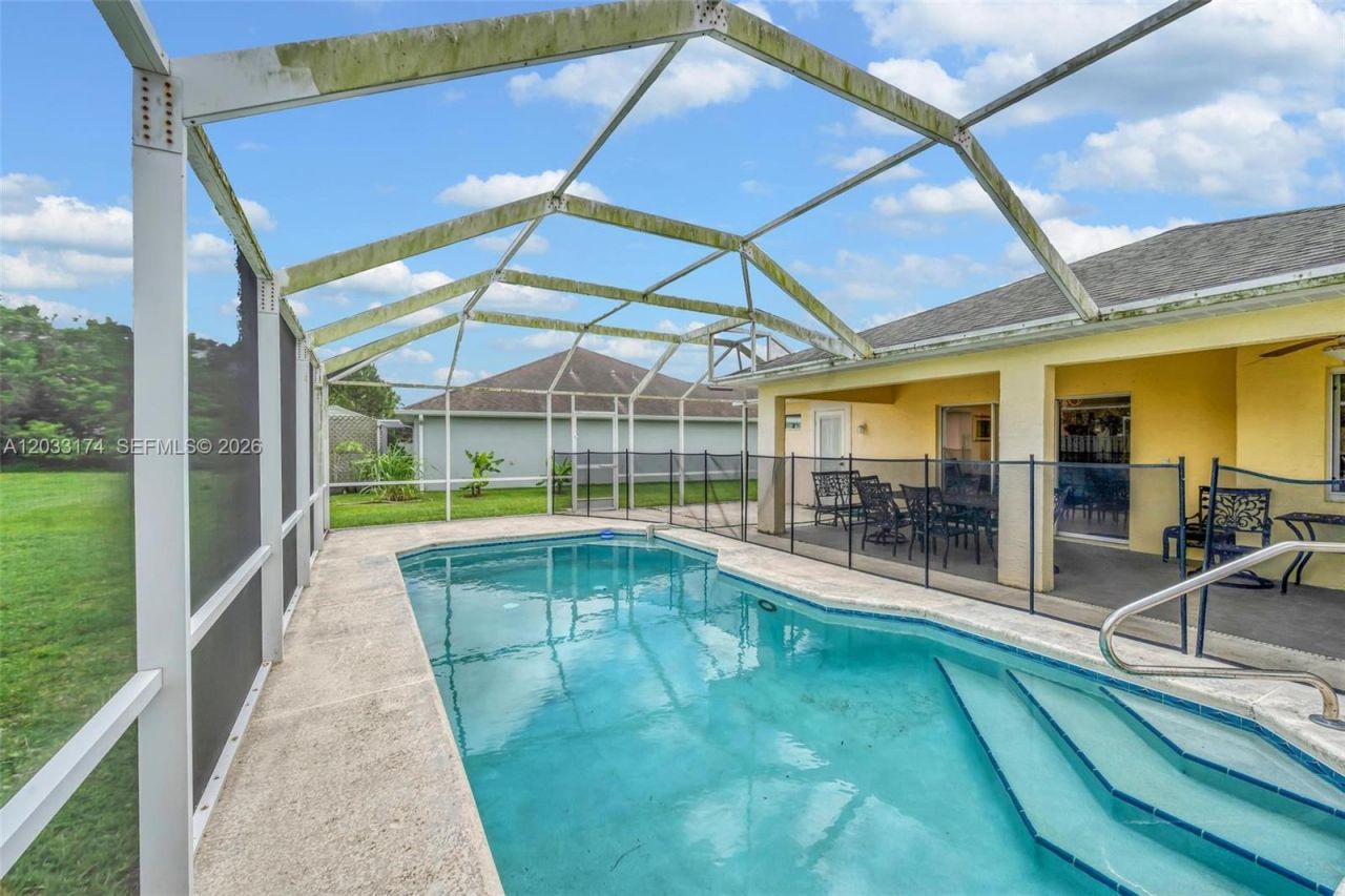 5767 NW Cahaba St , Port Saint Lucie, FL 34986 Photo