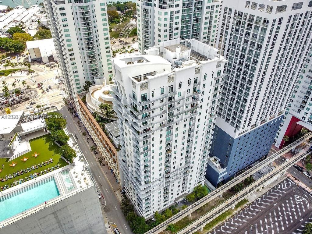 234 NE 3rd St , Unit 507, Miami, FL 33132 Photo