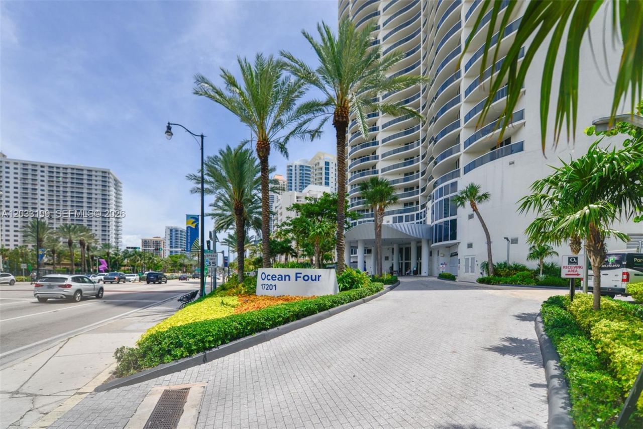 17201 Collins Ave, Unit 2209, Sunny Isles Beach, FL 33160 Main Photo