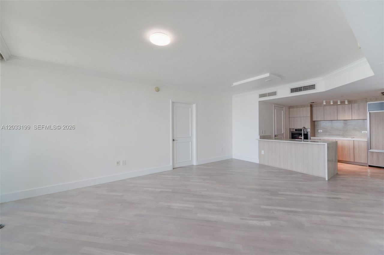 17201 Collins Ave, Unit 2209, Sunny Isles Beach, FL 33160 Photo