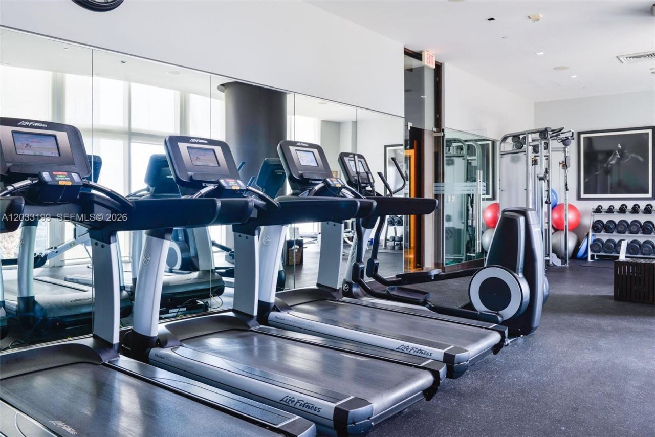 17201 Collins Ave, Unit 2209, Sunny Isles Beach, FL 33160 Photo