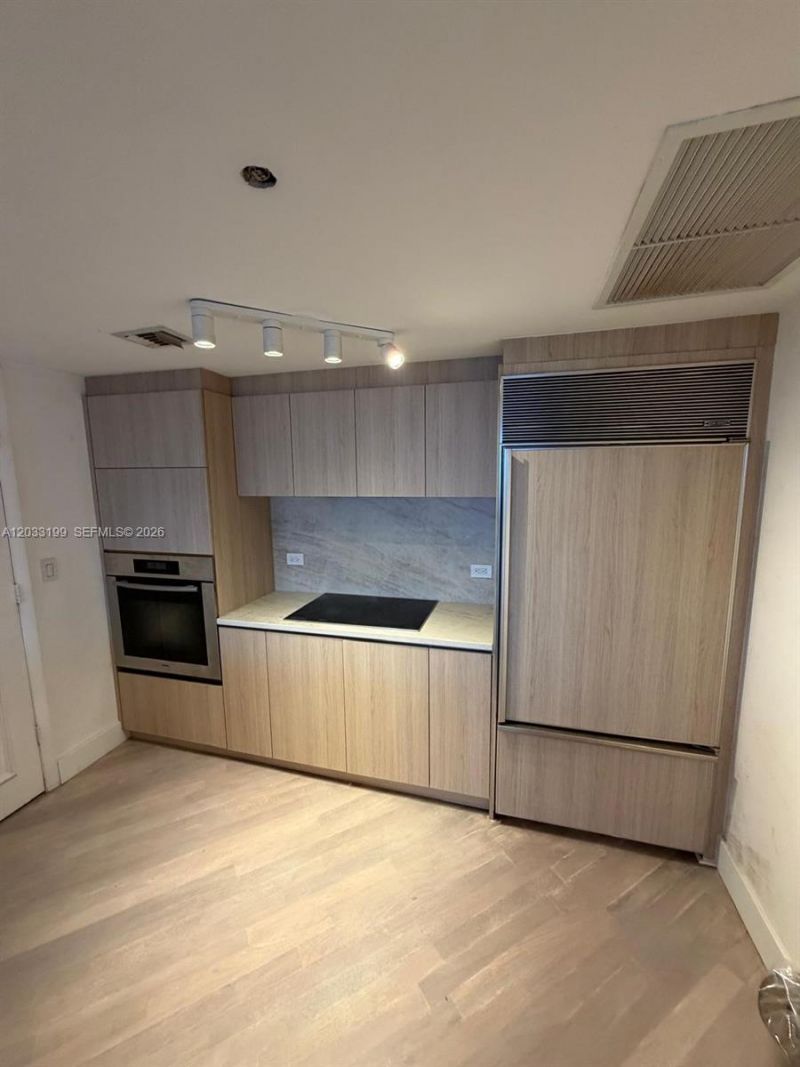 17201 Collins Ave , Unit 2209, Sunny Isles Beach, FL 33160 Photo