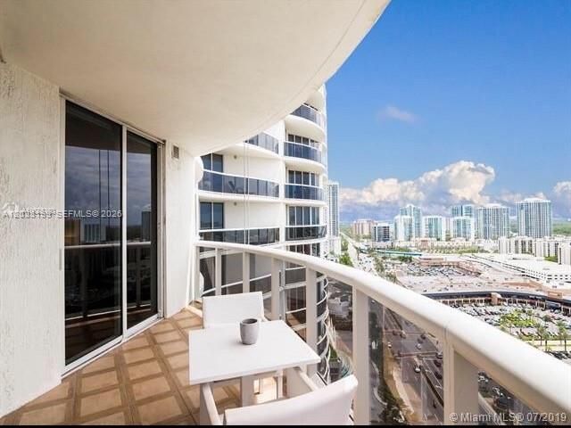 17201 Collins Ave, Unit 2209, Sunny Isles Beach, FL 33160 Photo
