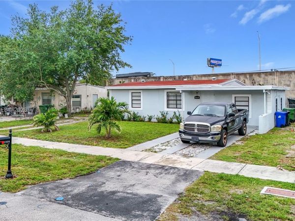 1838 Lauderdale Manor Dr , Fort Lauderdale, FL 33311