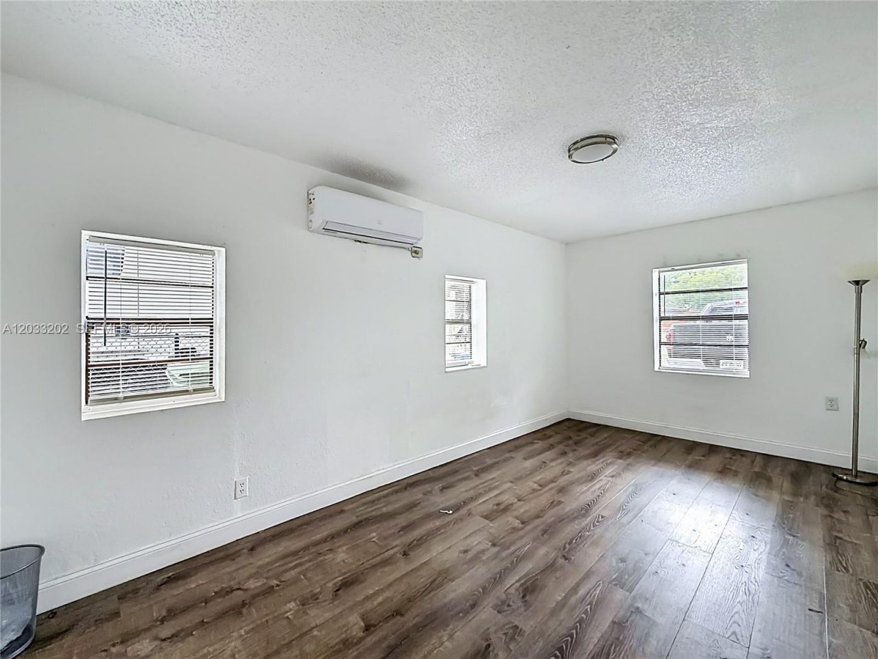 1838 Lauderdale Manor Dr , Fort Lauderdale, FL 33311 Photo