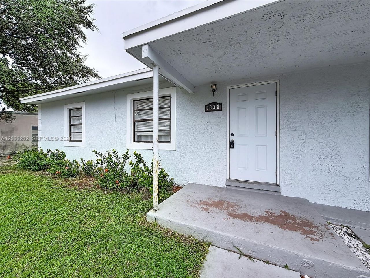 1838 Lauderdale Manor Dr , Fort Lauderdale, FL 33311 Photo