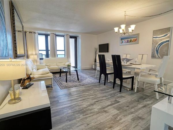 5225 Collins Ave , Unit 1204, Miami Beach, FL 33140