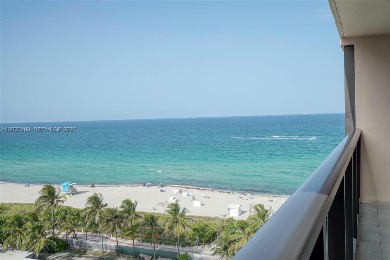5225 Collins Ave , Unit 1204, Miami Beach, FL 33140 Photo