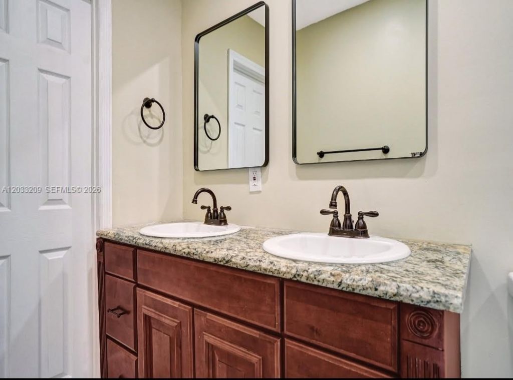 2442 Garfield St, Unit 4, Hollywood, FL 33020 Photo