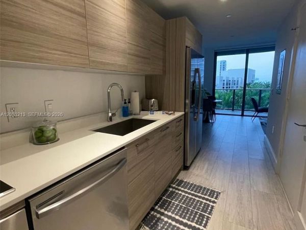 121 NE 34th St , Unit 1015, Miami, FL 33137