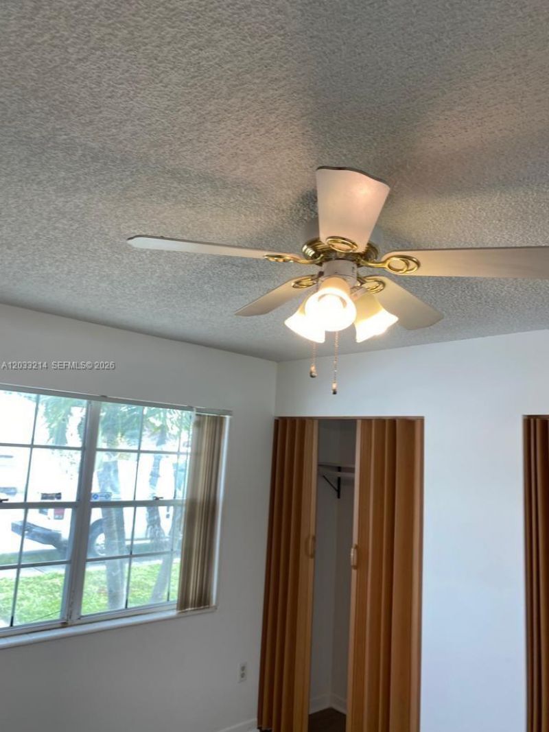 9761 W Heather Ln , Miramar, FL 33025 Photo
