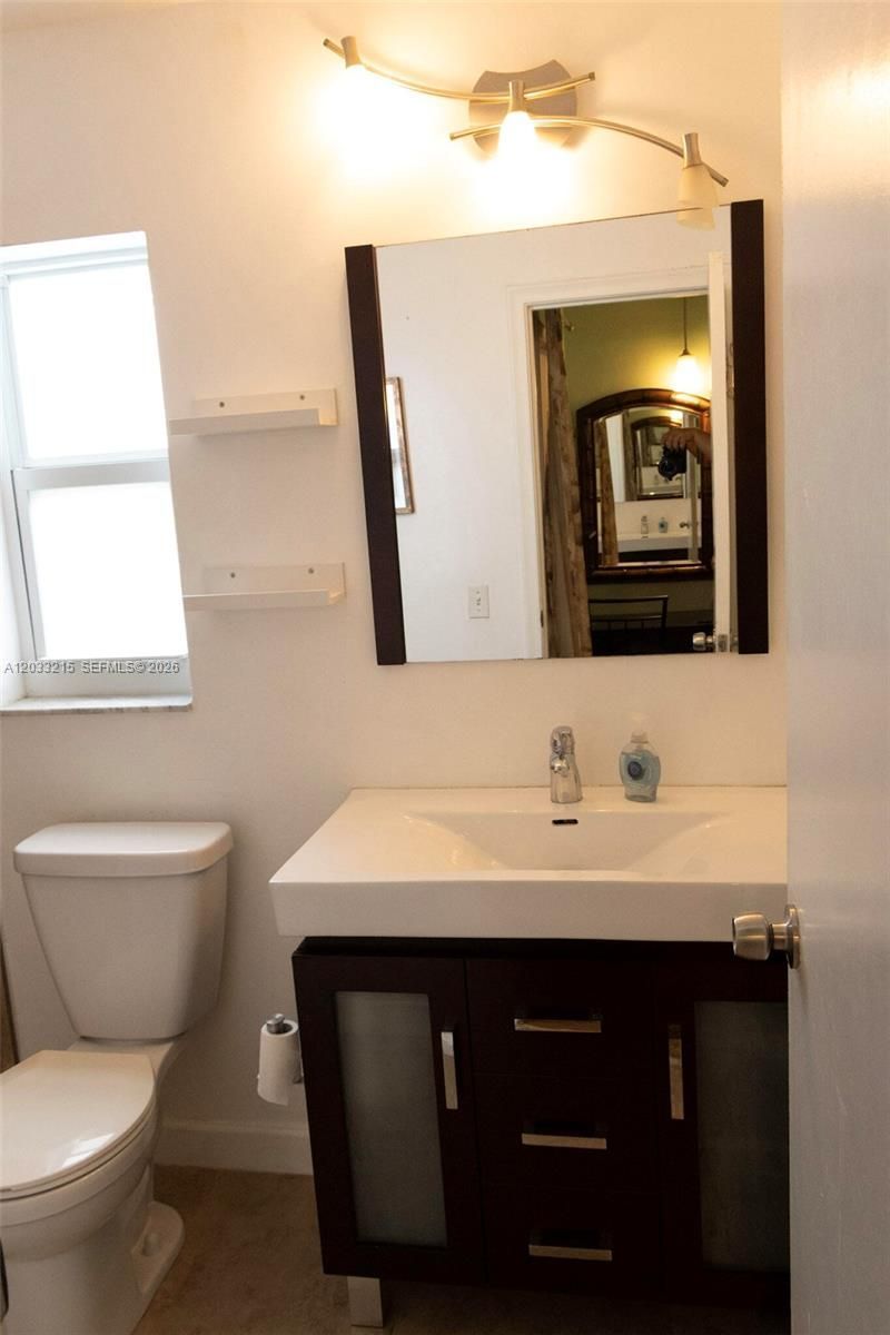 9880 NW 24th Pl , Sunrise, FL 33322 Photo