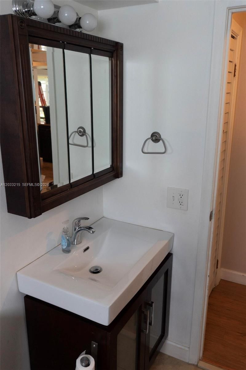 9880 NW 24th Pl , Sunrise, FL 33322 Photo