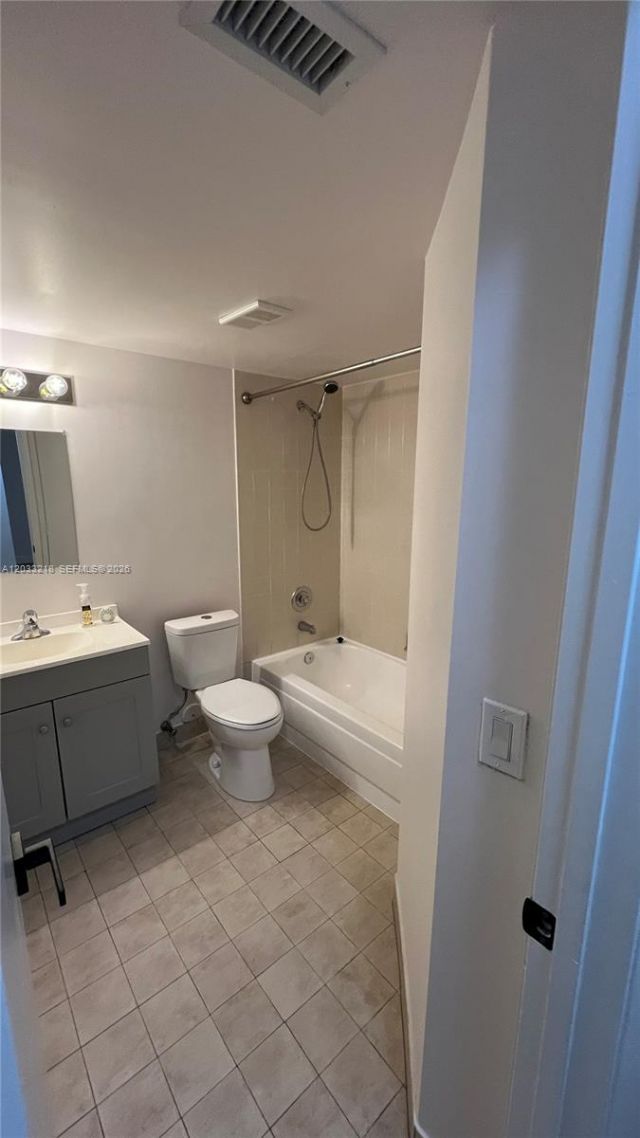 8851 Wiles Rd , Unit 108, Coral Springs, FL 33067 Photo