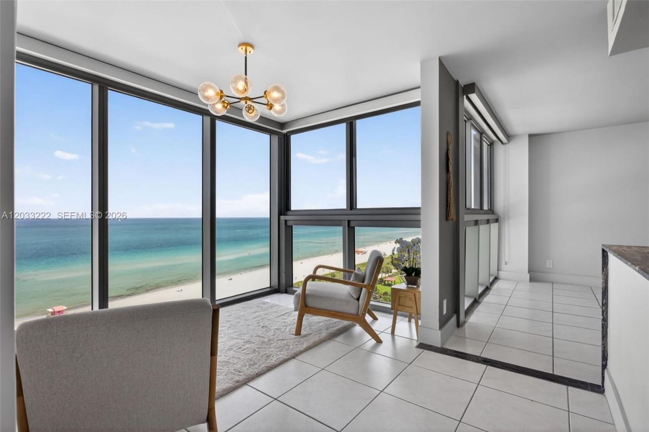2655 Collins Ave , Unit 1512, Miami Beach, FL 33140 Photo