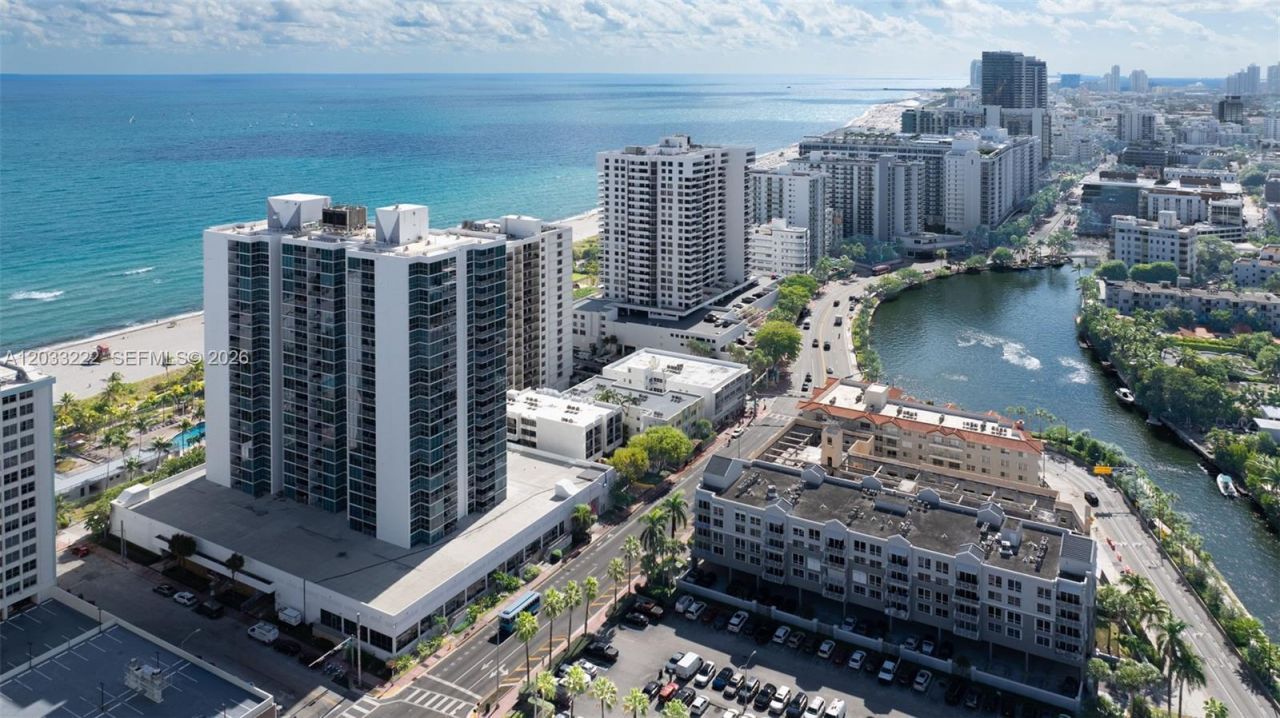 2655 Collins Ave , Unit 1512, Miami Beach, FL 33140 Photo