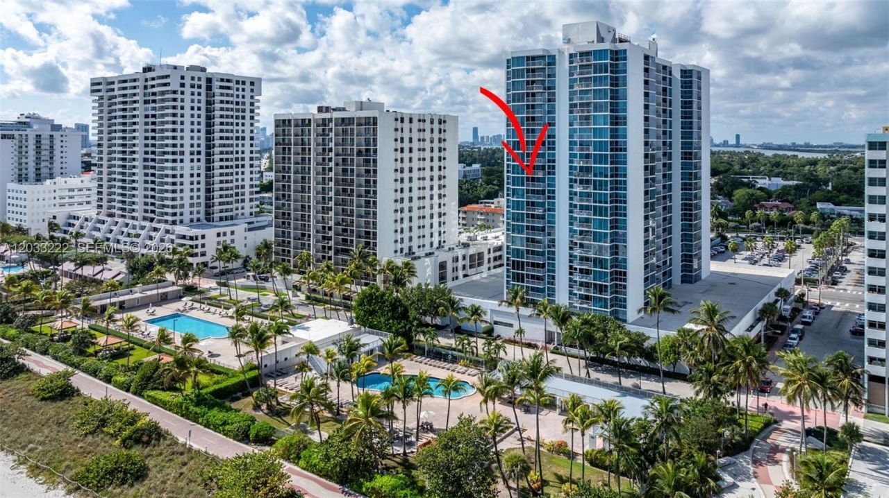 2655 Collins Ave , Unit 1512, Miami Beach, FL 33140 Photo