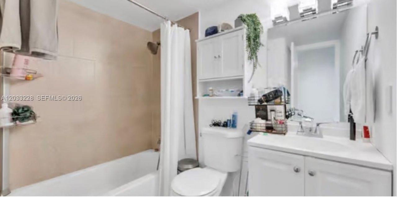 4841 NW 7th St , Unit 303-4, Miami, FL 33126 Photo