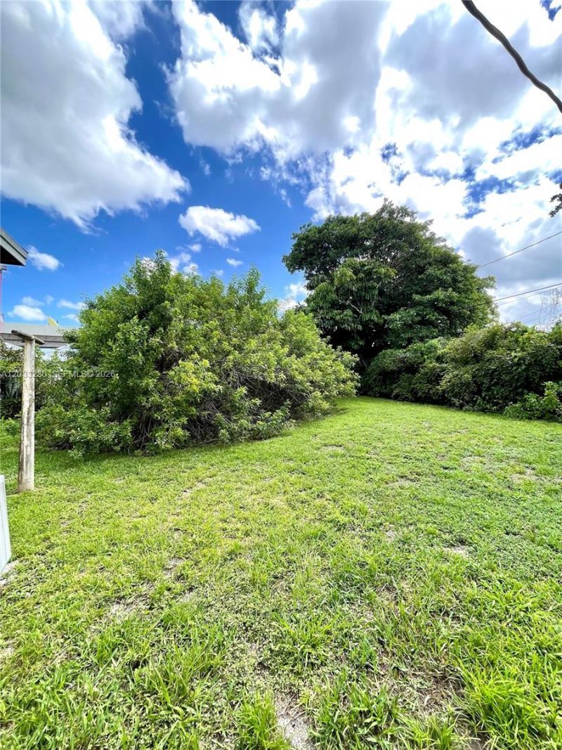 710 Tamiami Blvd , Miami, FL 33144 Photo