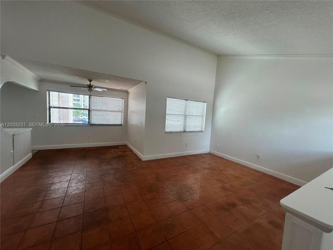 10284 NW 9th St Cir, Unit 204, Miami, FL 33172 Photo