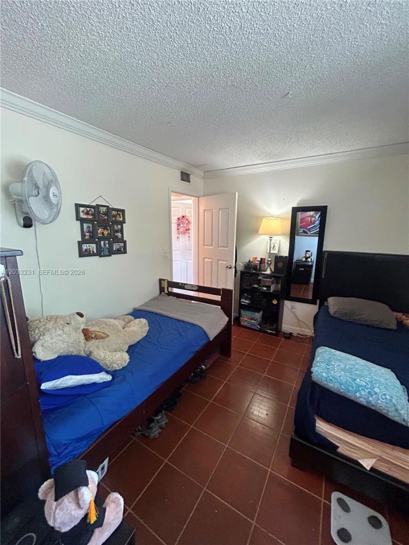 10284 NW 9th St Cir , Unit 204, Miami, FL 33172 Photo