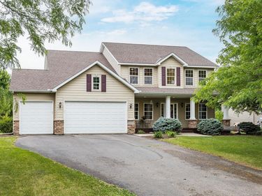 9400 Glacier Road, Minnetrista, MN 55375