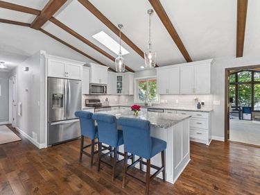 216 Forestview Lane N, Plymouth, MN 55441