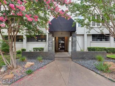 4104 N Hall Street, Unit 102, Dallas, TX 75219