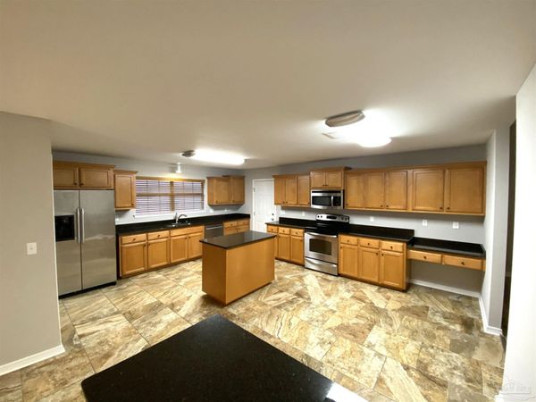 1810 Twin Pine Blvd, Gulf Breeze, FL 32563
