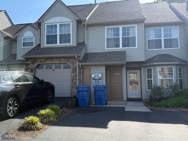 421 Draco Rd, Piscataway, NJ 08854