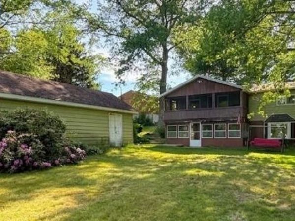 7314 N Central Avenue, Brohman, MI 49312