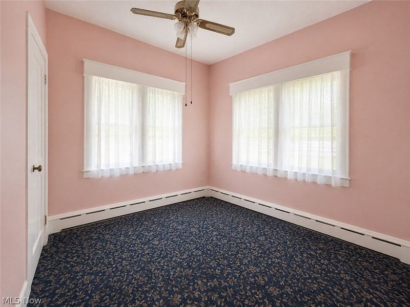578 SE Oak Knoll Avenue SE, Warren, OH 44483 Photo 16
