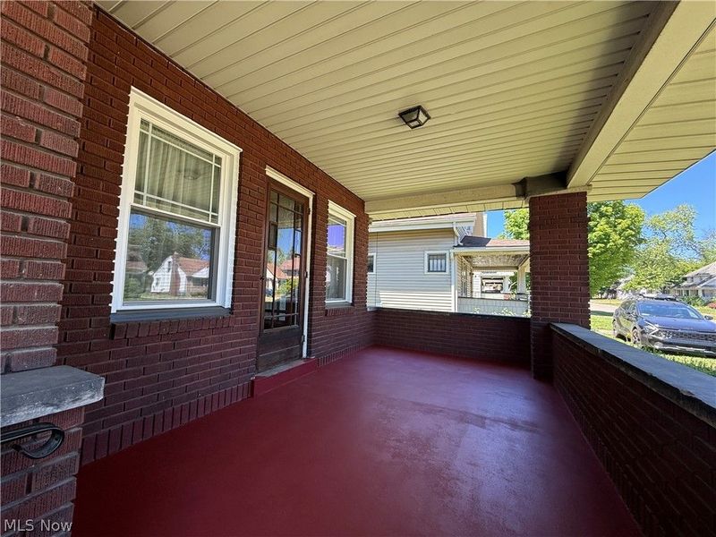 578 SE Oak Knoll Avenue SE, Warren, OH 44483 Photo 5