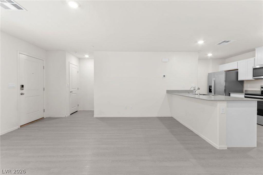 4981 Apple Mesa Avenue , Las Vegas, NV 89139