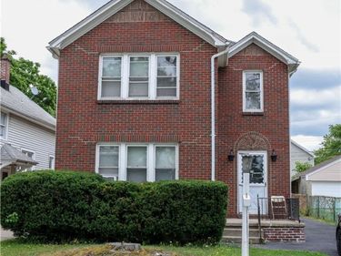 43 Hawthorne Avenue, Kenmore, NY 14223