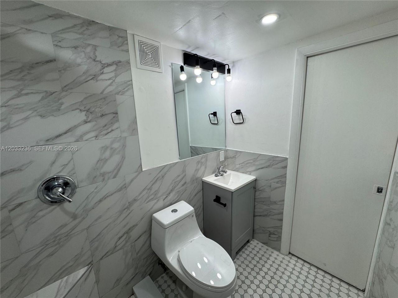 3011 SW 1st Ave , Unit 6, Miami, FL 33129 Photo