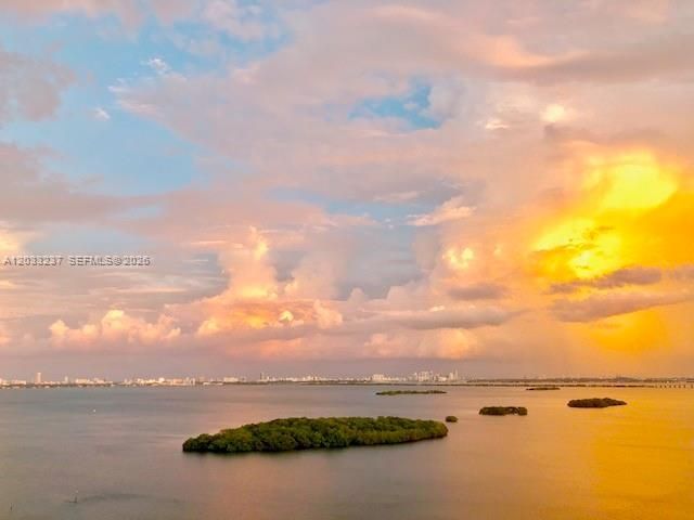 770 NE 69th St , Unit 5D, Miami, FL 33138 Photo