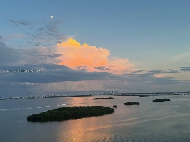770 NE 69th St , Unit 5D, Miami, FL 33138 Photo