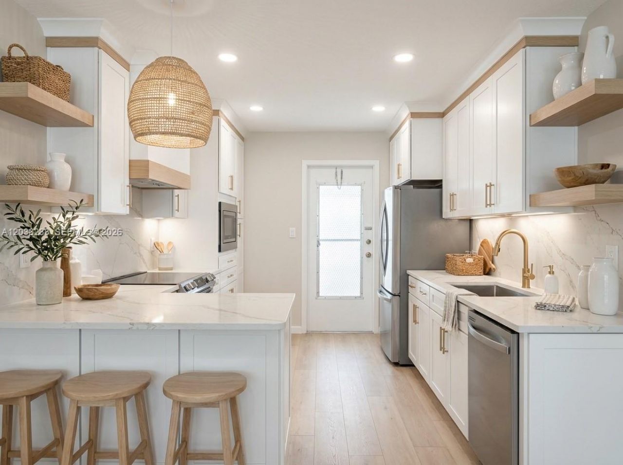 8001 Byron Ave , Unit 3C, Miami Beach, FL 33141 Photo