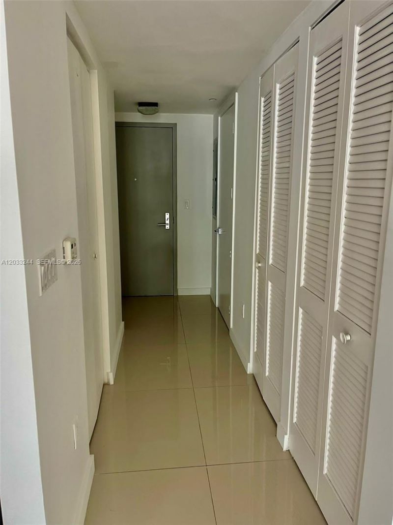 488 NE 18th St , Unit 4403, Miami, FL 33132 Photo