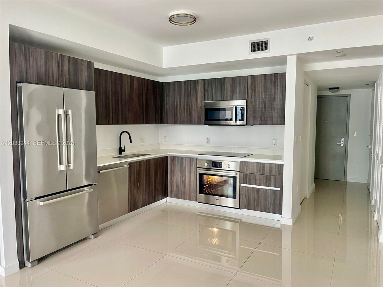488 NE 18th St , Unit 4403, Miami, FL 33132 Photo