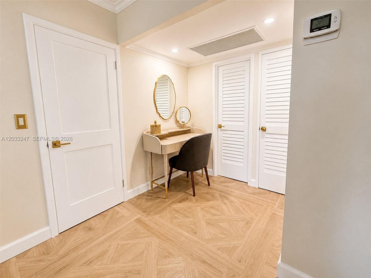 5700 Collins Ave , Unit 3A, Miami Beach, FL 33140 Photo
